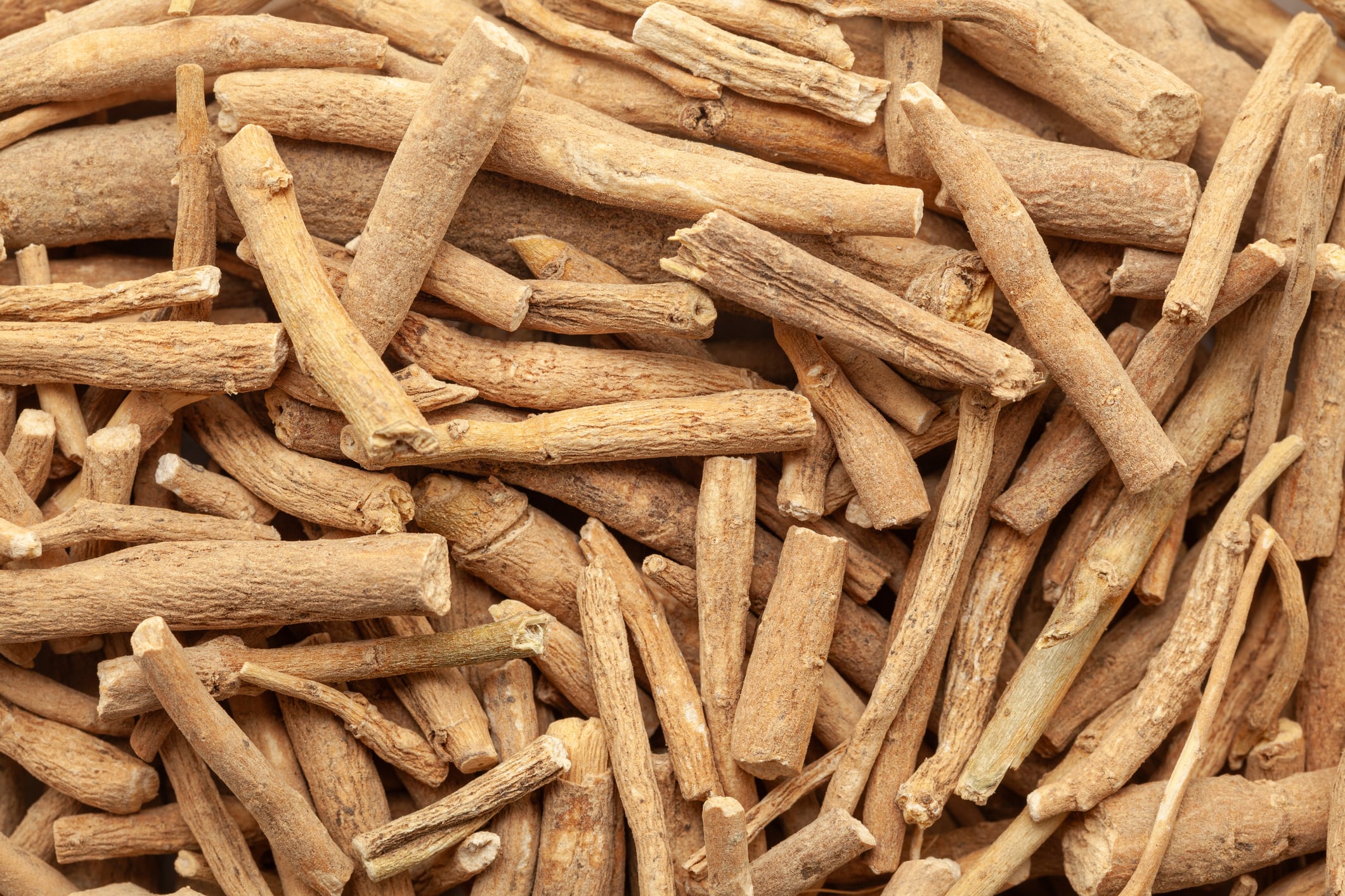 Ashwagandha root extract may boost cognition, energy and mood in adults: RCT